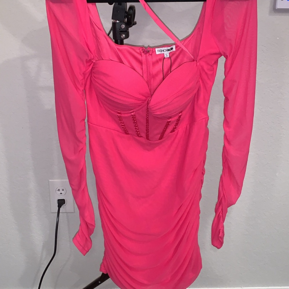 Fashion Nova Vibrant Pink Bodycon Dress